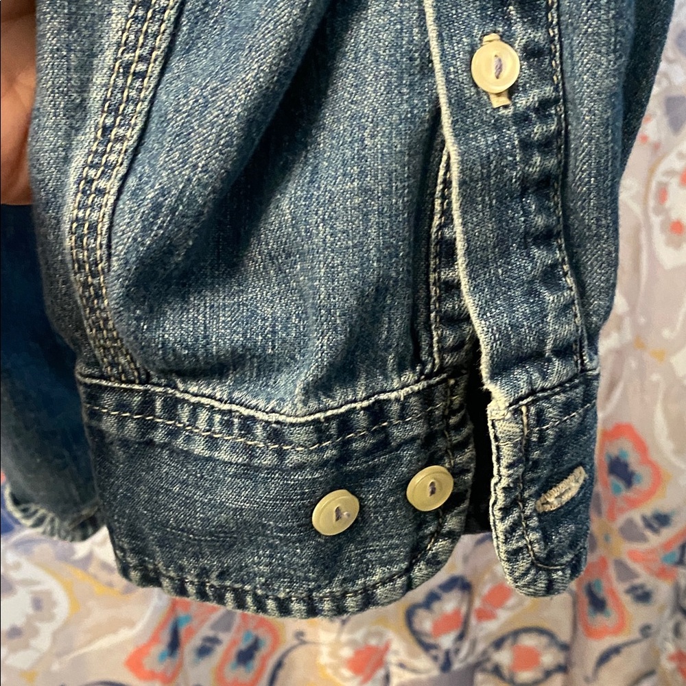 GAP Light Blue Denim Shirt Jacket - Picture 5 of 6